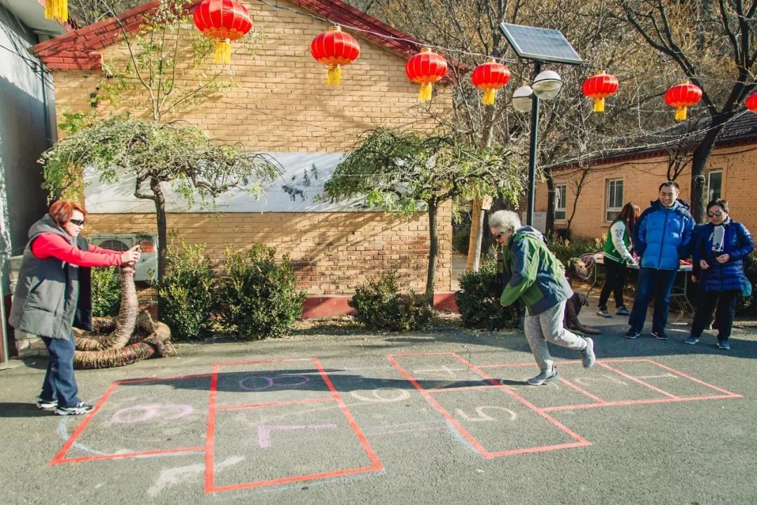 ‘开云电竞官方网站’第2140章 谁不换谁是傻子!(求订阅!)(图2) 开云电竞中国