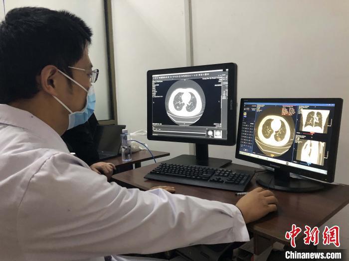 ‘开云电竞中国’浙江一小区房子竣工仅5年 墙体开裂能伸进拳头